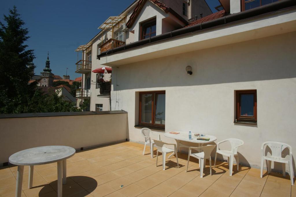 Nicolsburg Otel Mikulov Dış mekan fotoğraf